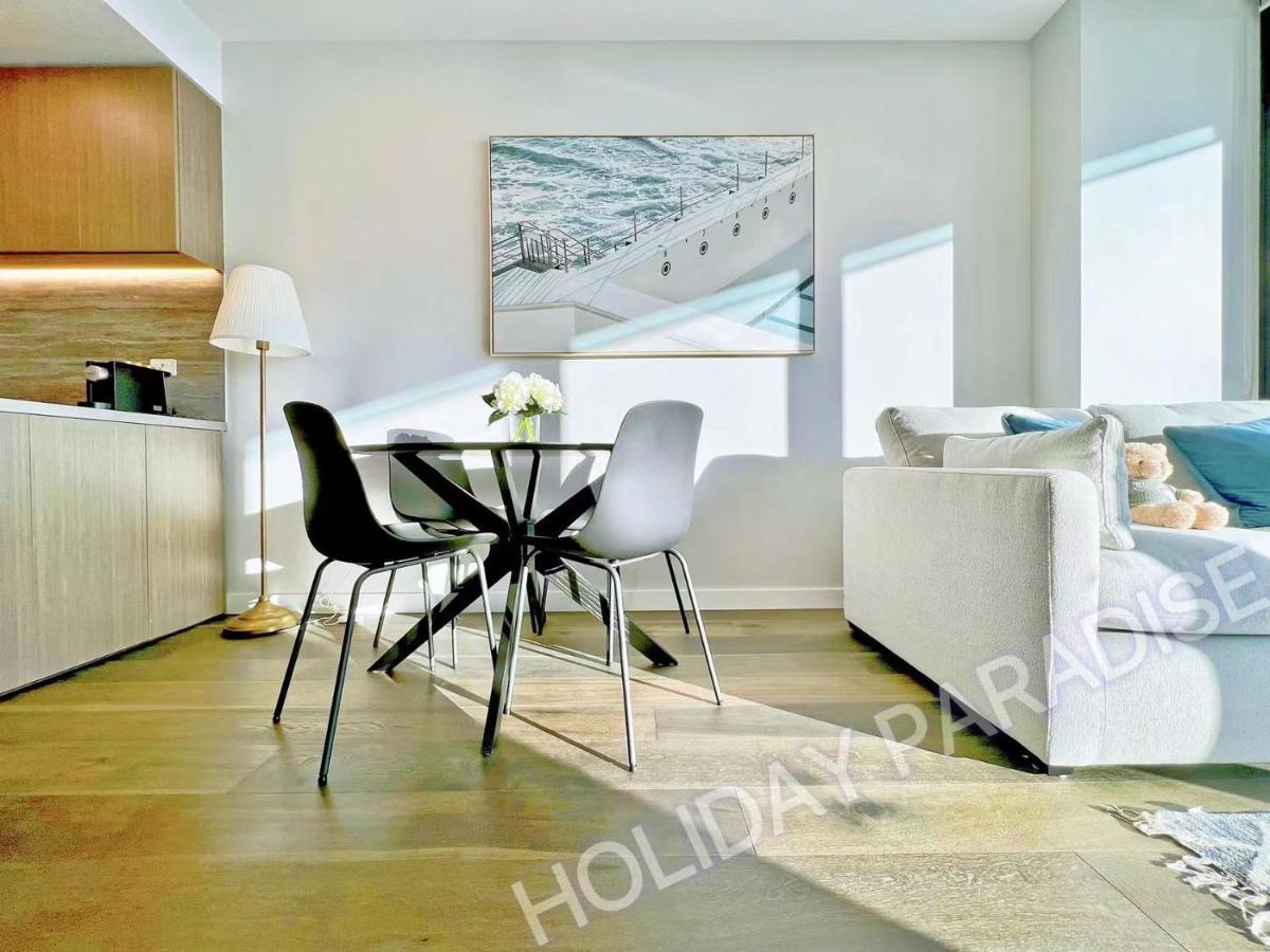 Luxury S Casino Residences Broadbeach - Holiday Paradise Gold Coast Room photo