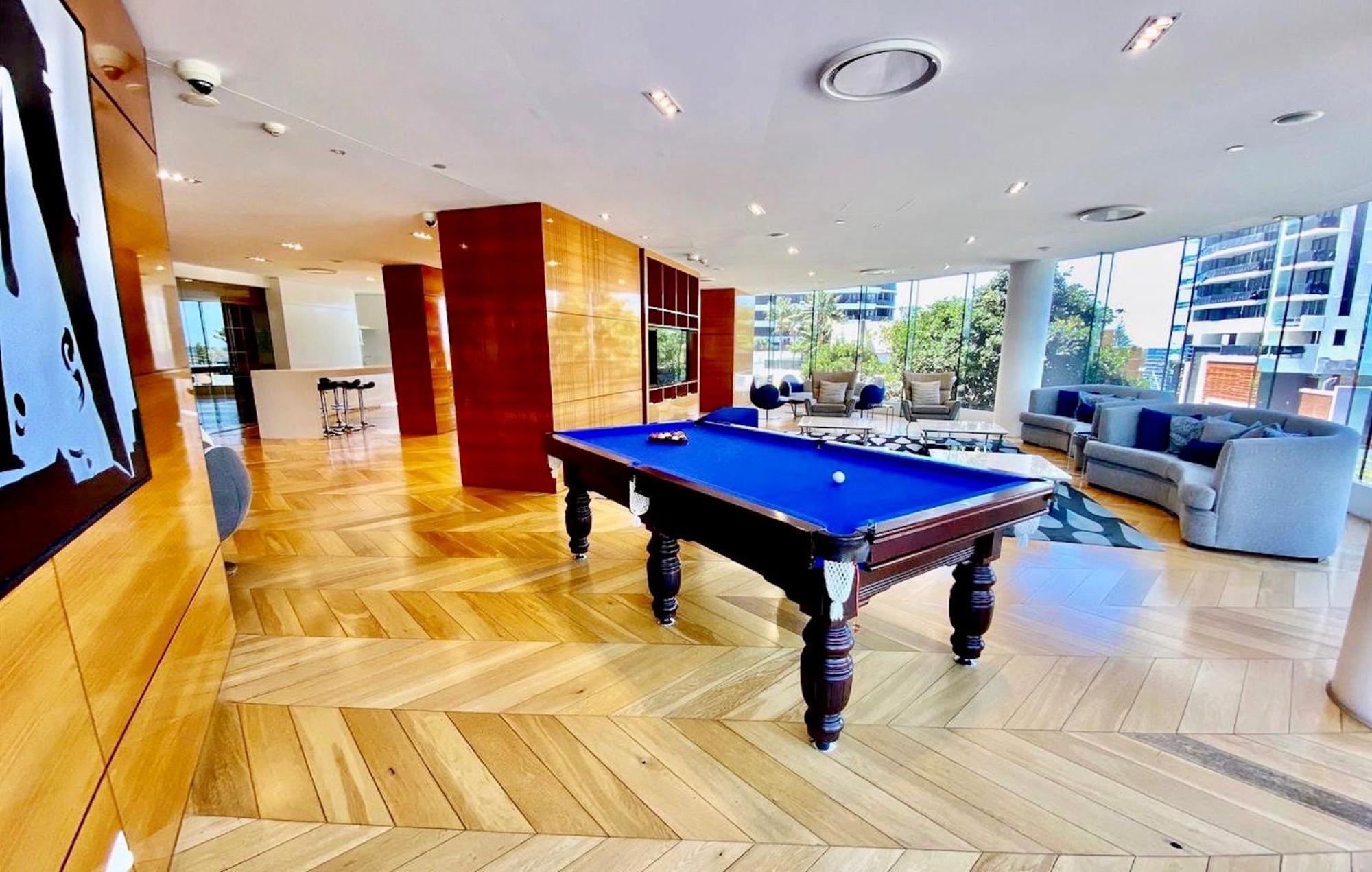 Luxury S Casino Residences Broadbeach - Holiday Paradise Gold Coast Room photo