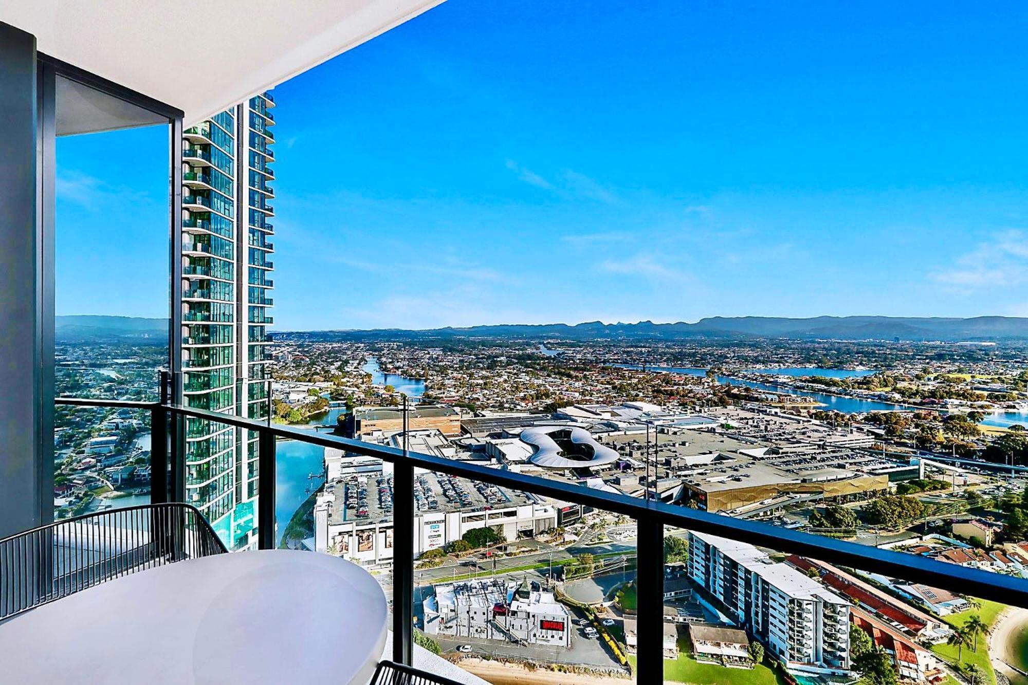 Luxury S Casino Residences Broadbeach - Holiday Paradise Gold Coast Room photo