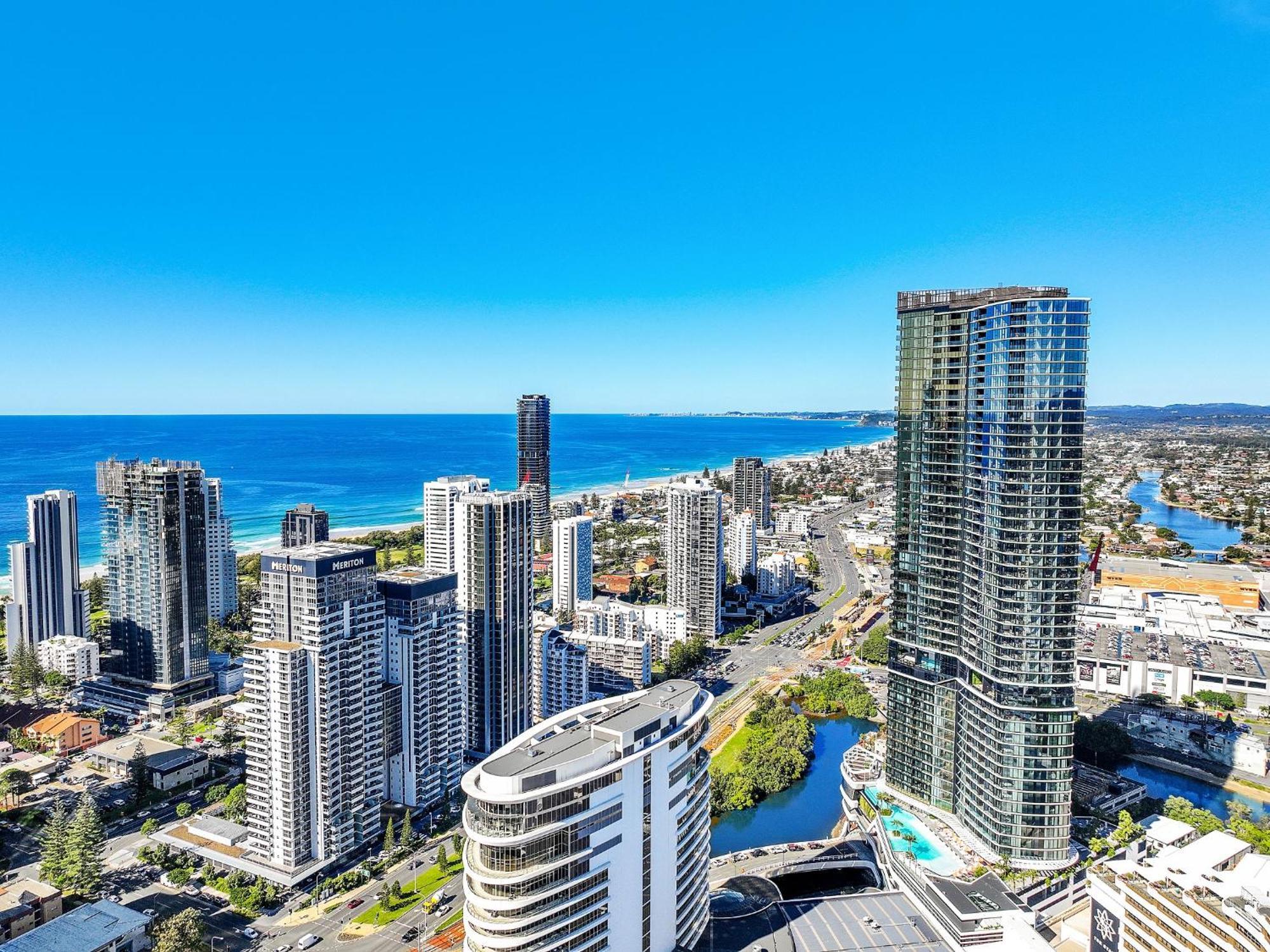 Luxury S Casino Residences Broadbeach - Holiday Paradise Gold Coast Exterior photo