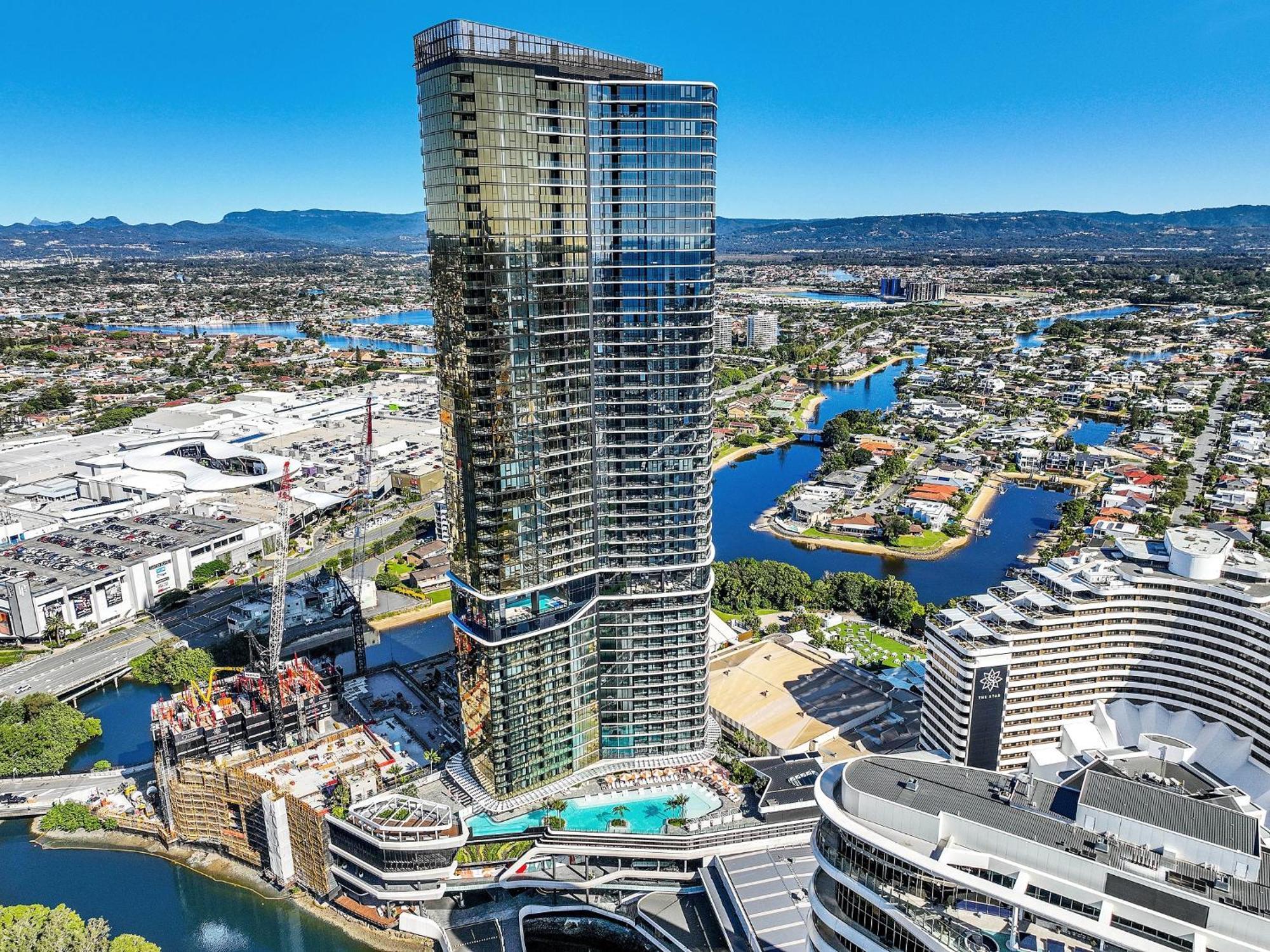 Luxury S Casino Residences Broadbeach - Holiday Paradise Gold Coast Exterior photo
